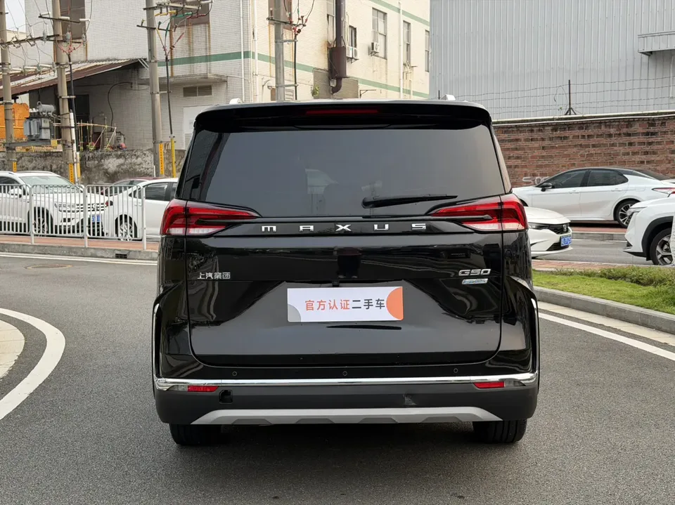 Datong Maxus G50 Maxus G50 2023 PLUS 1.5T Automatic Escort Edition 2023 — миниатюра 2
