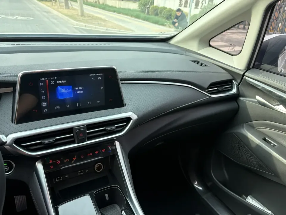 Datong Maxus G50 Maxus G50 2023 PLUS 1.5T Automatic Happiness Recommended Sailing Edition 2023 — thumbnail 3