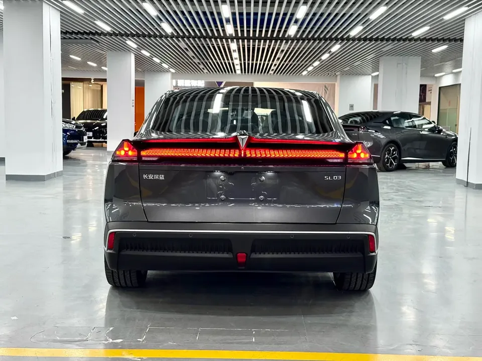 Deepal dark blue SL03 Dark Blue SL03 2025 220 Extended Range Sports 2026 — миниатюра 2