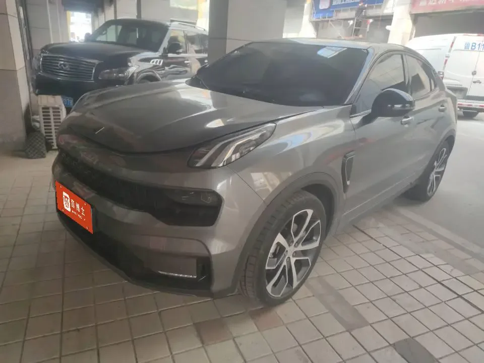 Lynk & Co 05 2022
