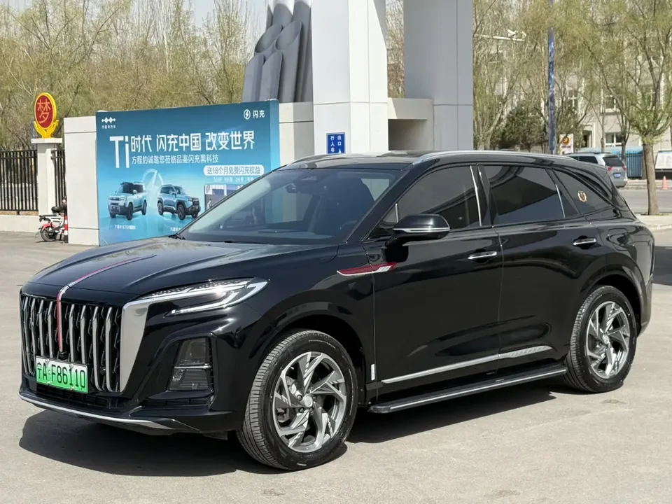 Hongqi HS3 PHEV 2025