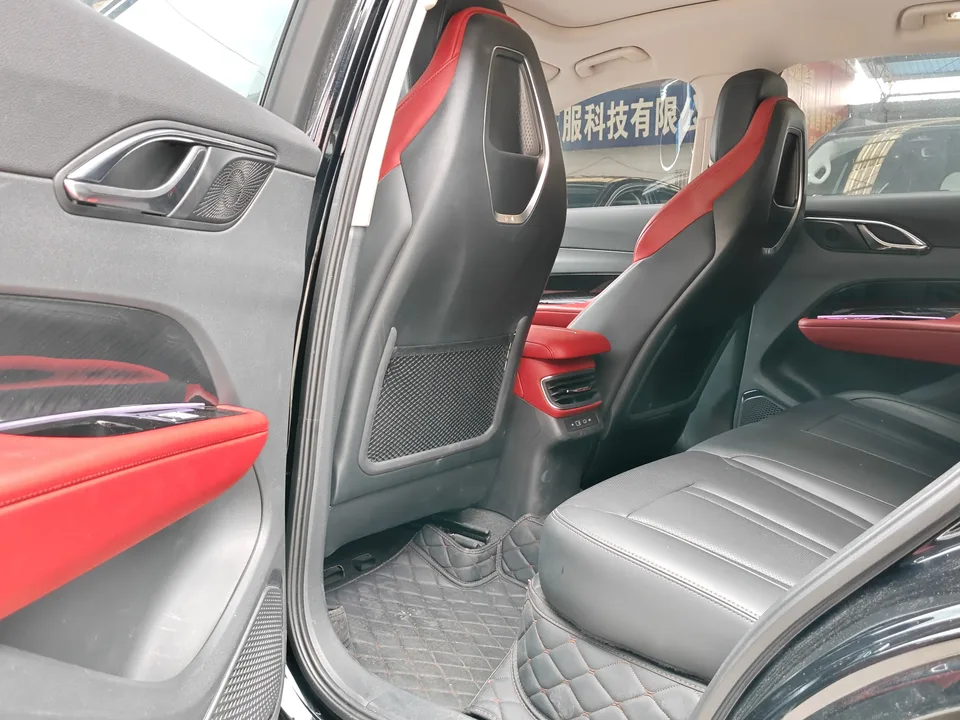 Hongqi HS3 1.5T Brave Edition 2024 — миниатюра 3