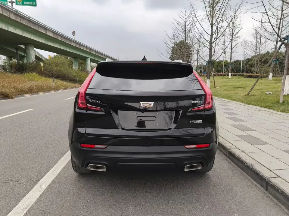 Cadillac XT4 XT4 2022 Cadillac XT4 2022 28T two-wheel drive fashion model 2023 — thumbnail 2