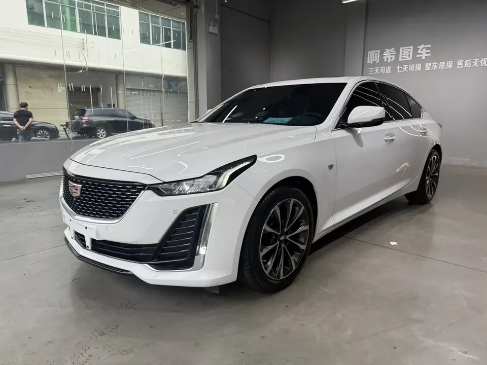 Cadillac CT5 2023