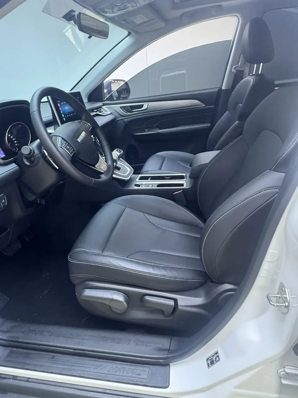 Haval M6 PLUS 1.5T DCT Luxury Smart Connected Edition 2022 — миниатюра 4