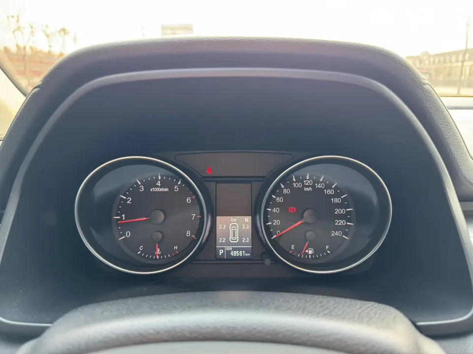Haval M6 PLUS 1.5T DCT Luxury Smart Connected Edition 2022 — миниатюра 3