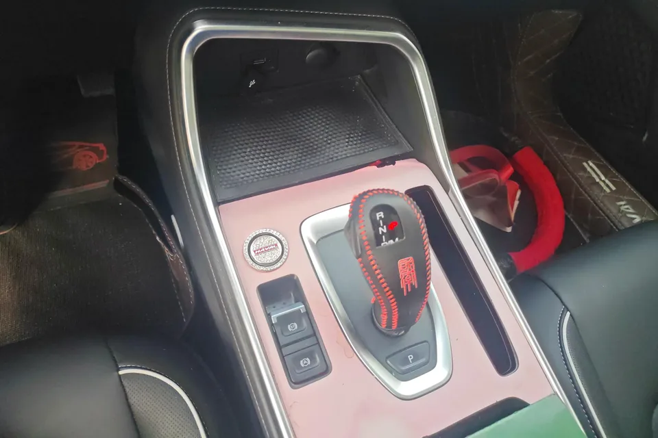 Haval H6 National Fashion Edition 1.5T Automatic Champion Edition 2022 — миниатюра 5