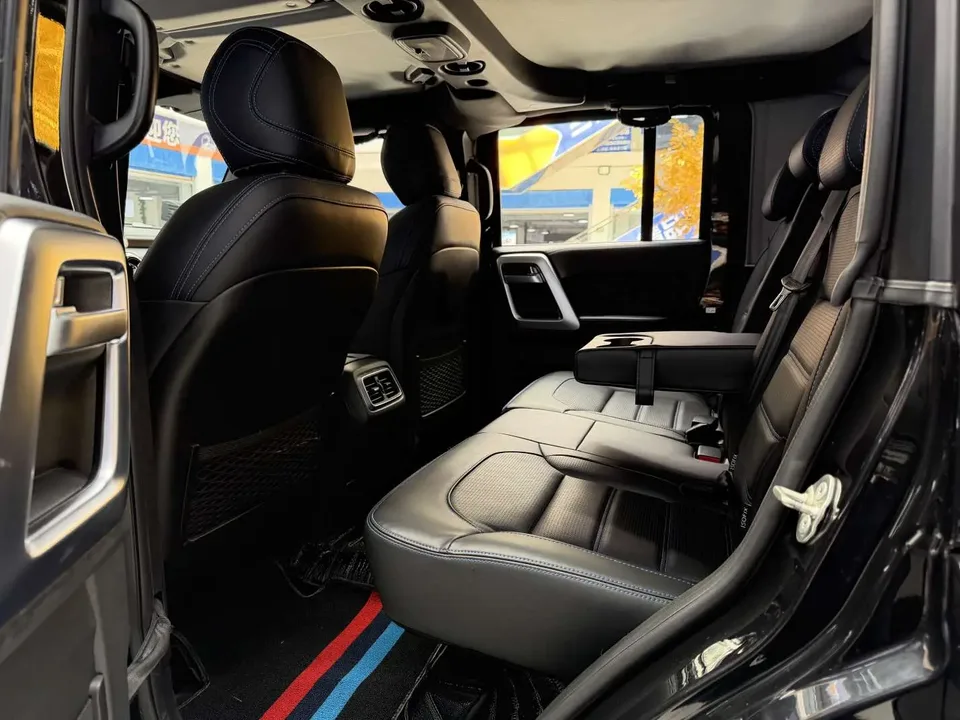 BAIC Beijing Off-road BJ40 Beijing Off-road BJ40 2023 2.0T Automatic 4WD City Hunter Edition Knight Edition 2022 — миниатюра 5