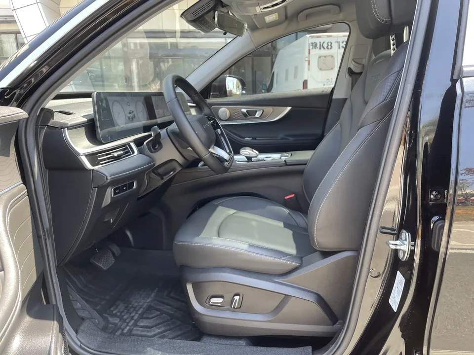 Chery Tiggo 8 Pro Tiggo 8 PRO 2024 Champion Edition 290T 2WD Shining Edition 5 Seaters 2023 — миниатюра 3