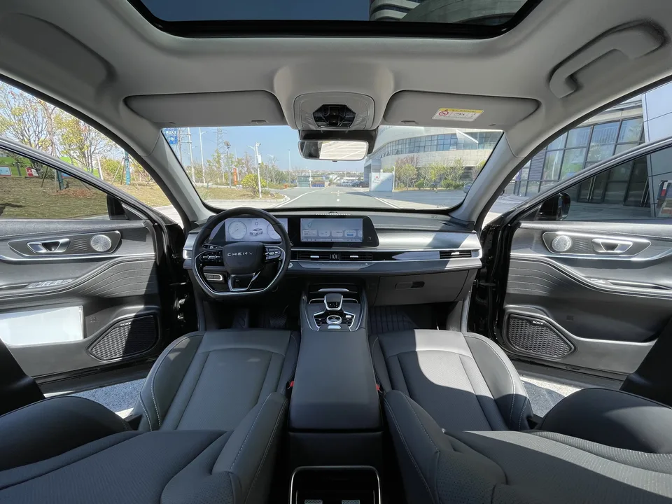 Chery Tiggo 8 Pro Tiggo 8 PRO 2024 Champion Edition 290T 2WD Shining Edition 5 Seaters 2023 — миниатюра 5