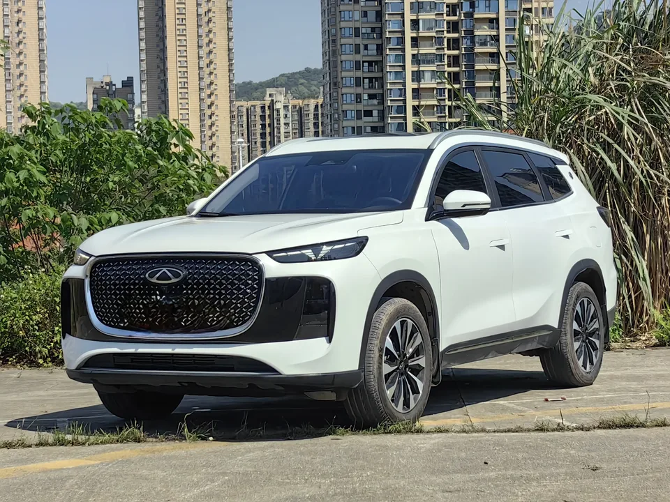 Chery Tiggo 8 PLUS 2025