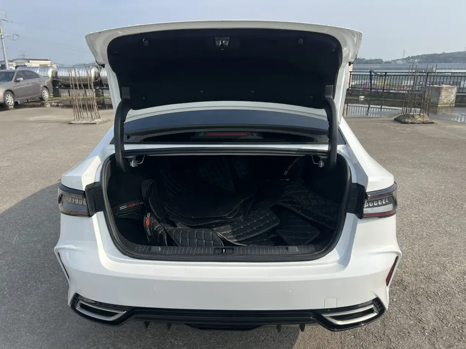 Chery Arrizo 8 1.6TGDI DCT Intelligent 2024 — миниатюра 5