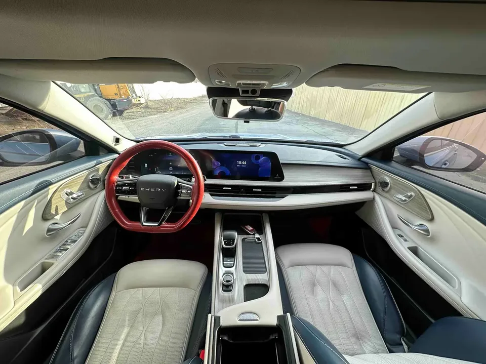Chery Arrizo 8 1.6TGDI DCT 2023 — миниатюра 3