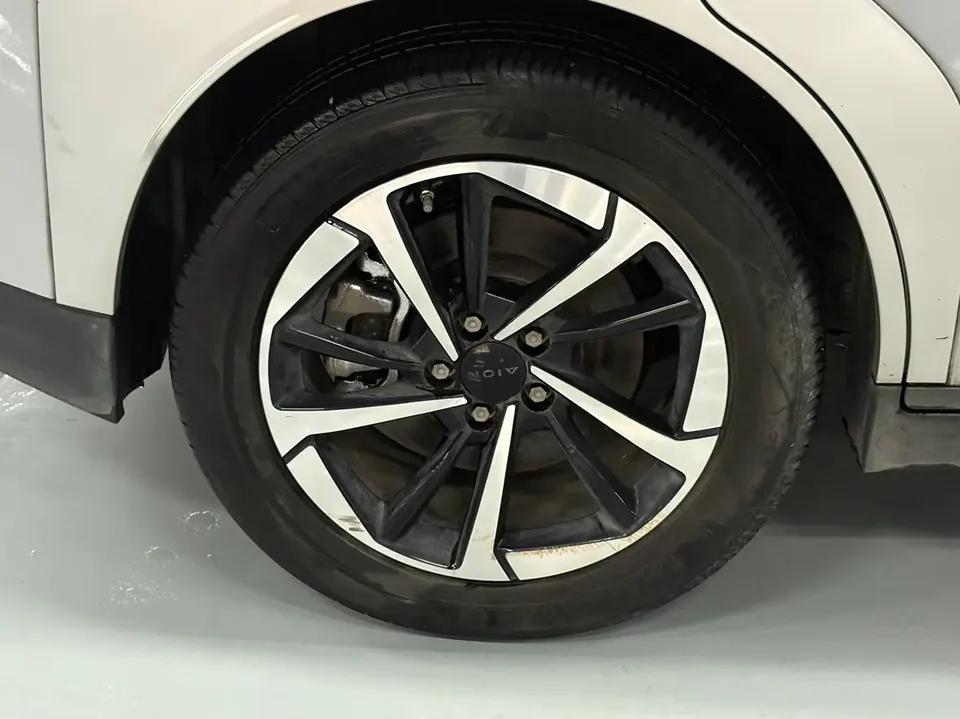 AION Y Plus 510 Technology Edition Lithium Iron Phosphate 2024 — миниатюра 3