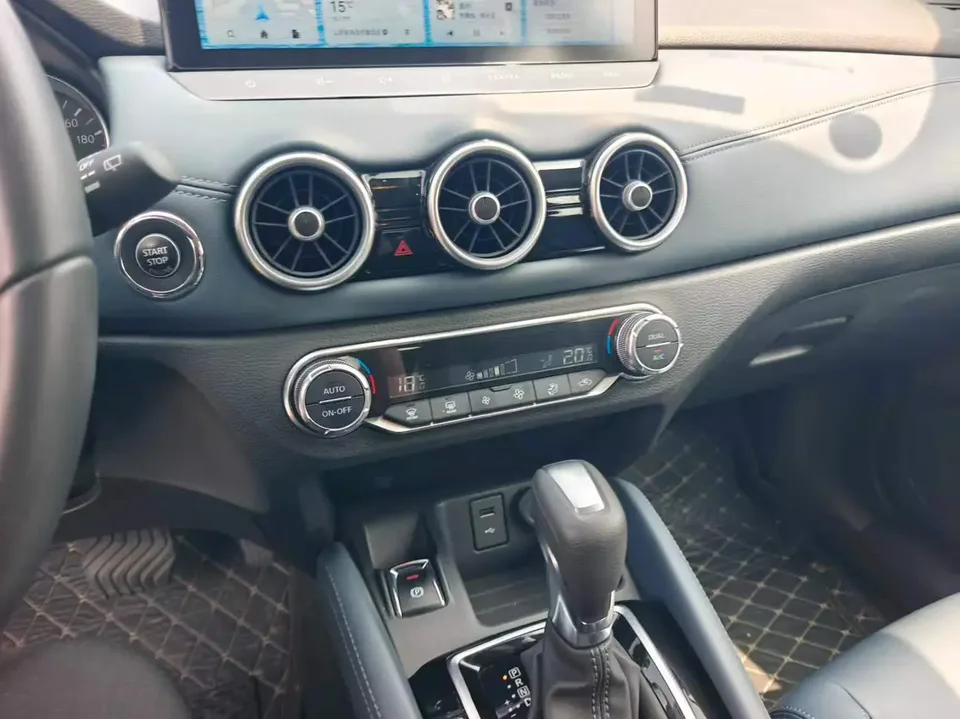 Nissan Qashqai Qashqai 2025 facelift Honor 2.0L CVT XV+ Leading Edition 2024 — thumbnail 2