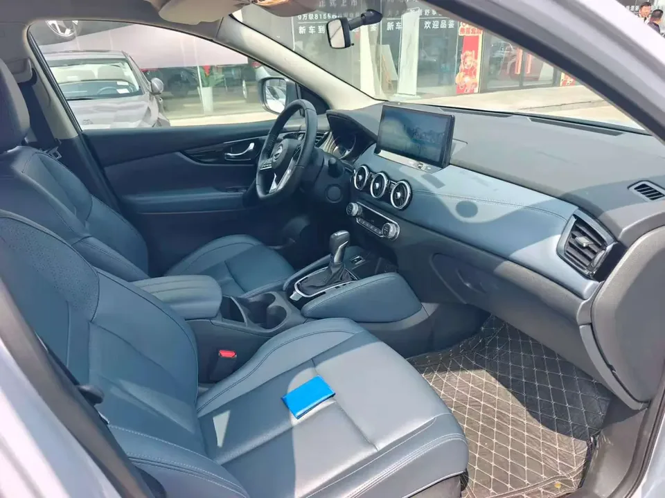 Nissan Qashqai Qashqai 2025 facelift Honor 2.0L CVT XV+ Leading Edition 2024 — thumbnail 4