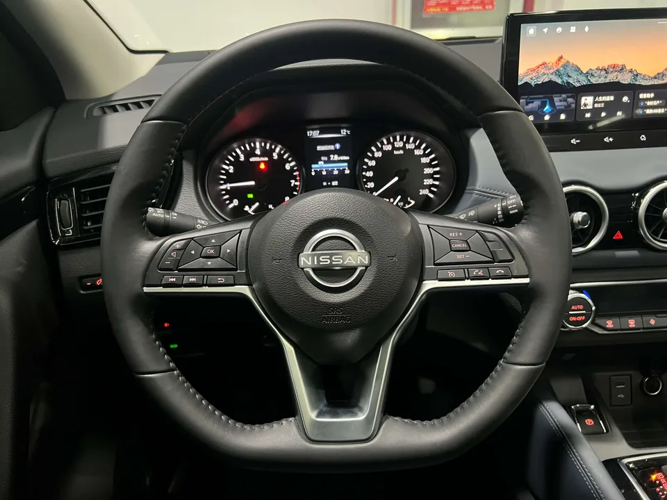 Nissan Qashqai Qashqai 2025 Honor 2.0L CVT XV+ Leading Edition 2024 — миниатюра 4