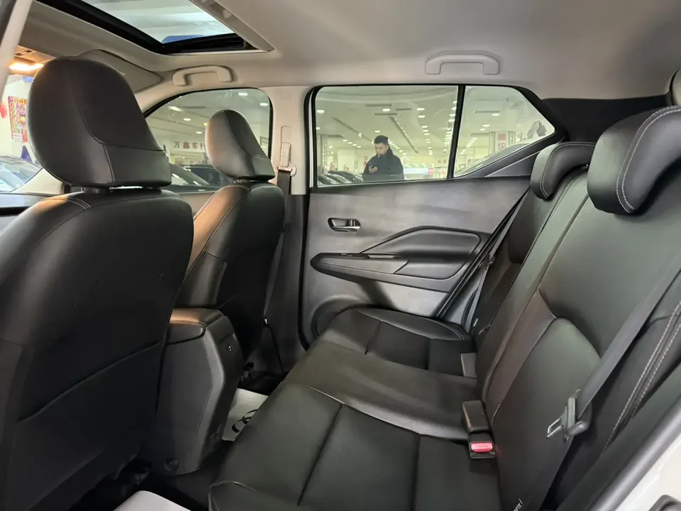 Nissan Jinke Jinke 2023 1.5L Jinqing model, the most powerful luxury version 2024 — thumbnail 3