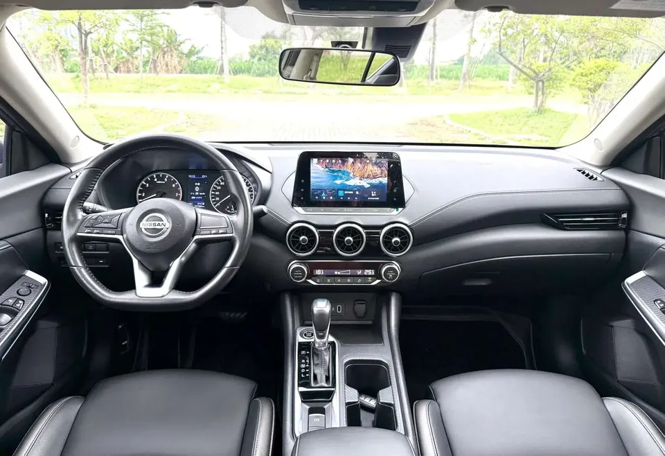 Nissan Sylphy Sylphy 2022 Sylphy 2022 1.6L XL CVT Enjoy Edition 2023 — thumbnail 4