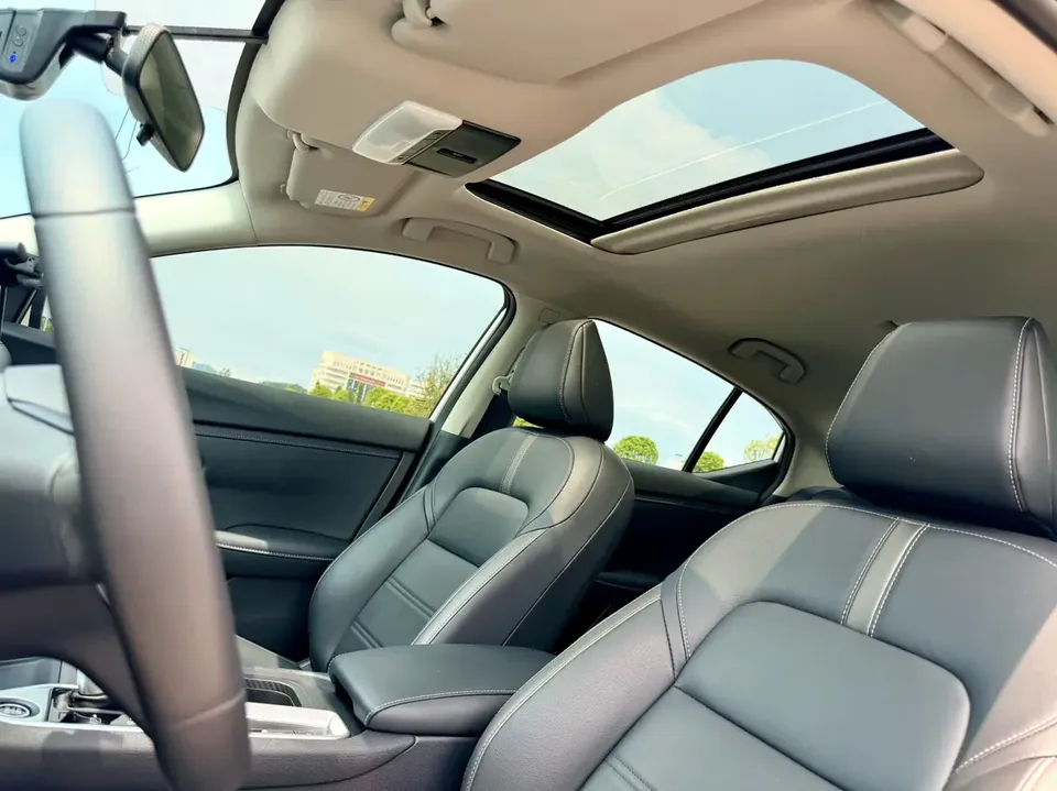 Nissan Sylphy 1.6L CVT Enjoy Edition 2024 — миниатюра 5