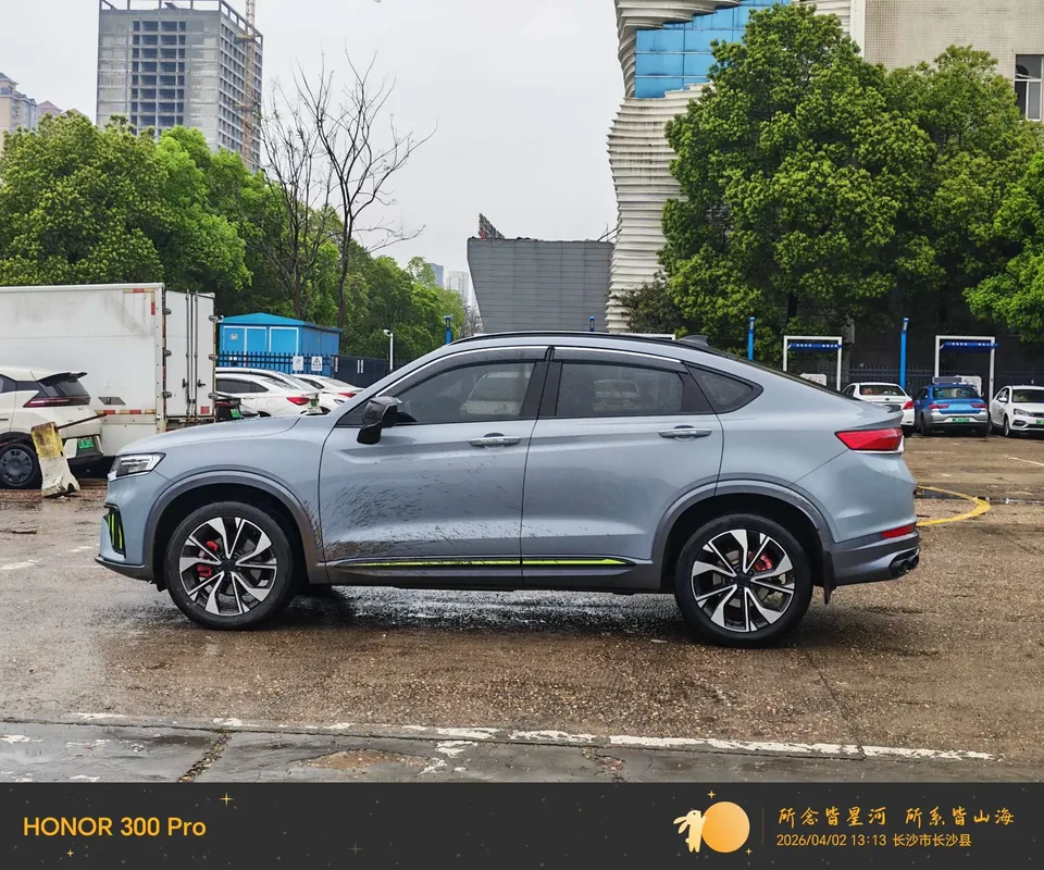 Geely Xingyue S 2.0TD Automatic 2WD Lightning Edition 2022 — миниатюра 4