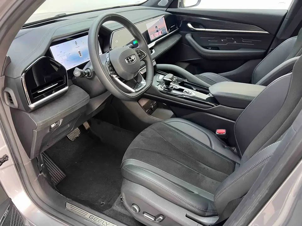 Geely Monjaro Xingyue L 2024 2.0TD High Power Automatic 2WD Skyline Edition 2024 — миниатюра 5
