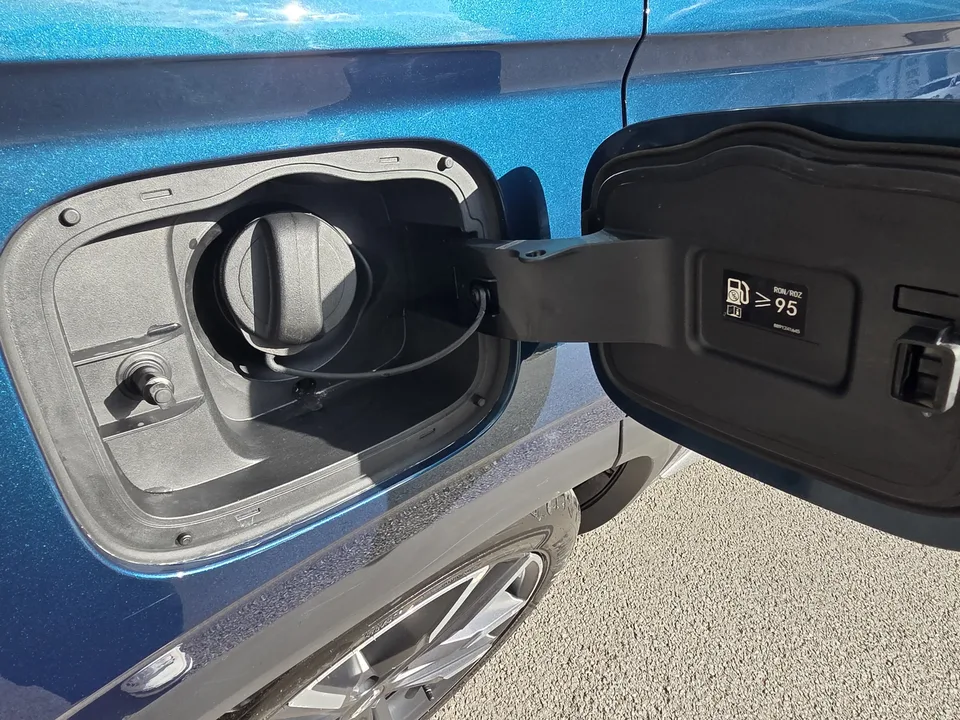 Geely Monjaro 2.0TD High-power Automatic 4WD Flagship Model 2023 — миниатюра 5
