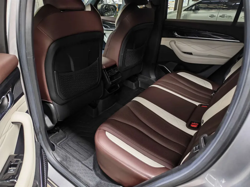 Geely Monjaro Xingyue L 2024 2.0TD High Power Automatic 2WD Yunqi Edition 2024 — миниатюра 3