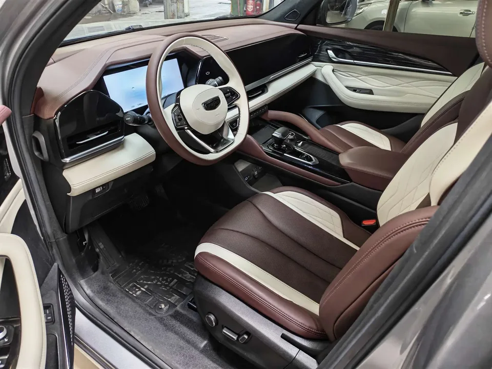 Geely Monjaro Xingyue L 2024 2.0TD High Power Automatic 2WD Yunqi Edition 2024 — миниатюра 5