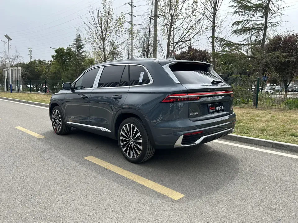 Geely Monjaro Geely Xingyue L 2026 2.0TD High-Power Automatic Two-Wheel Drive Oriental Star Edition 2026 — миниатюра 4