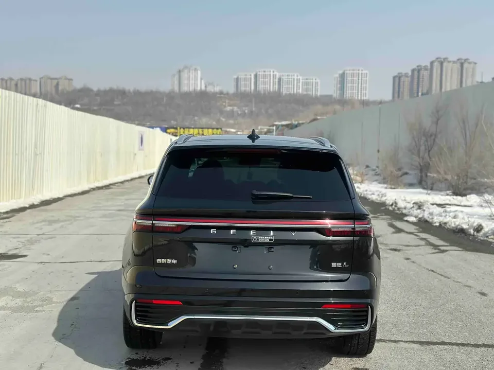 Geely Monjaro Xingyue L 2024 2.0TD High Power Automatic 2WD Skyline Edition 2024 — миниатюра 2
