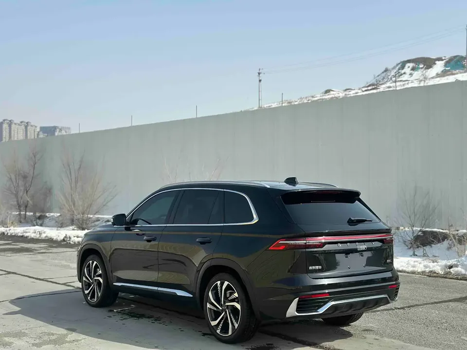 Geely Monjaro Xingyue L 2024 2.0TD High Power Automatic 2WD Skyline Edition 2024 — миниатюра 4