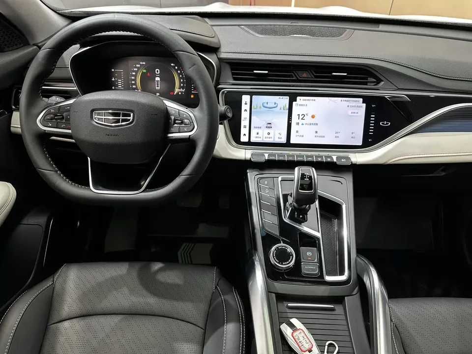 Geely Atlas Boyue 2022 Boyue X 1.8TD DCT Smart 2022 — миниатюра 5