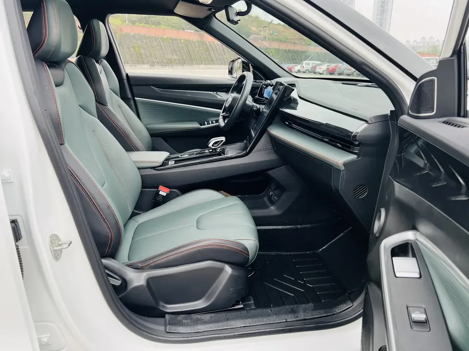 Geely Atlas 1.5TD Smart Link + 2025 — миниатюра 5