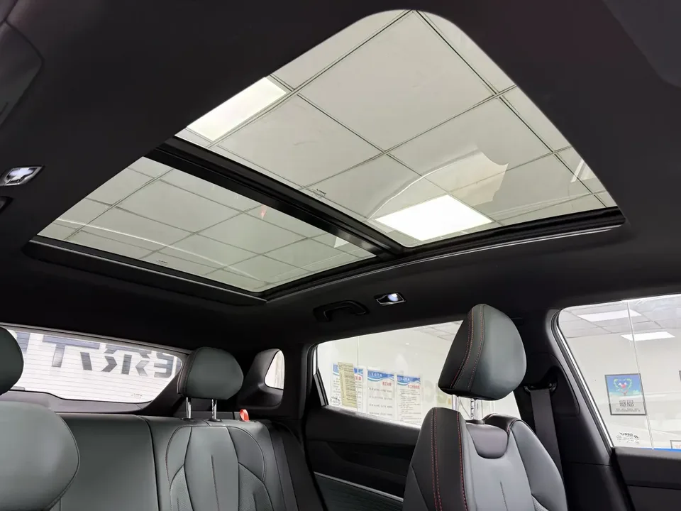 Geely Atlas 1.5TD Smart Link + 2026 — миниатюра 4