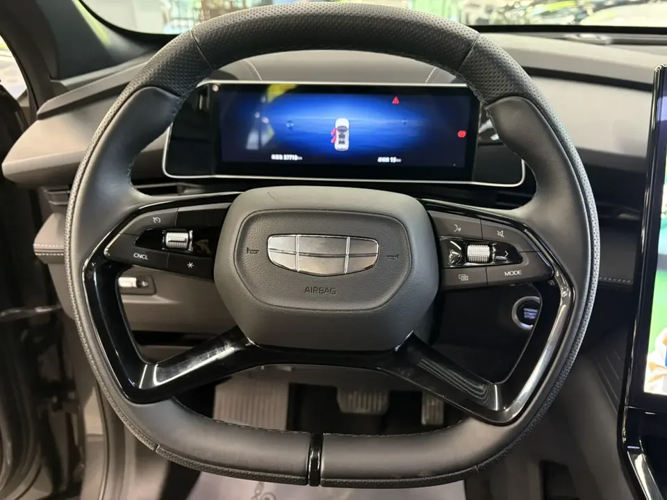 Geely Atlas Boyue Boyue COOL 1.5T Smart Link + 2024 — миниатюра 4