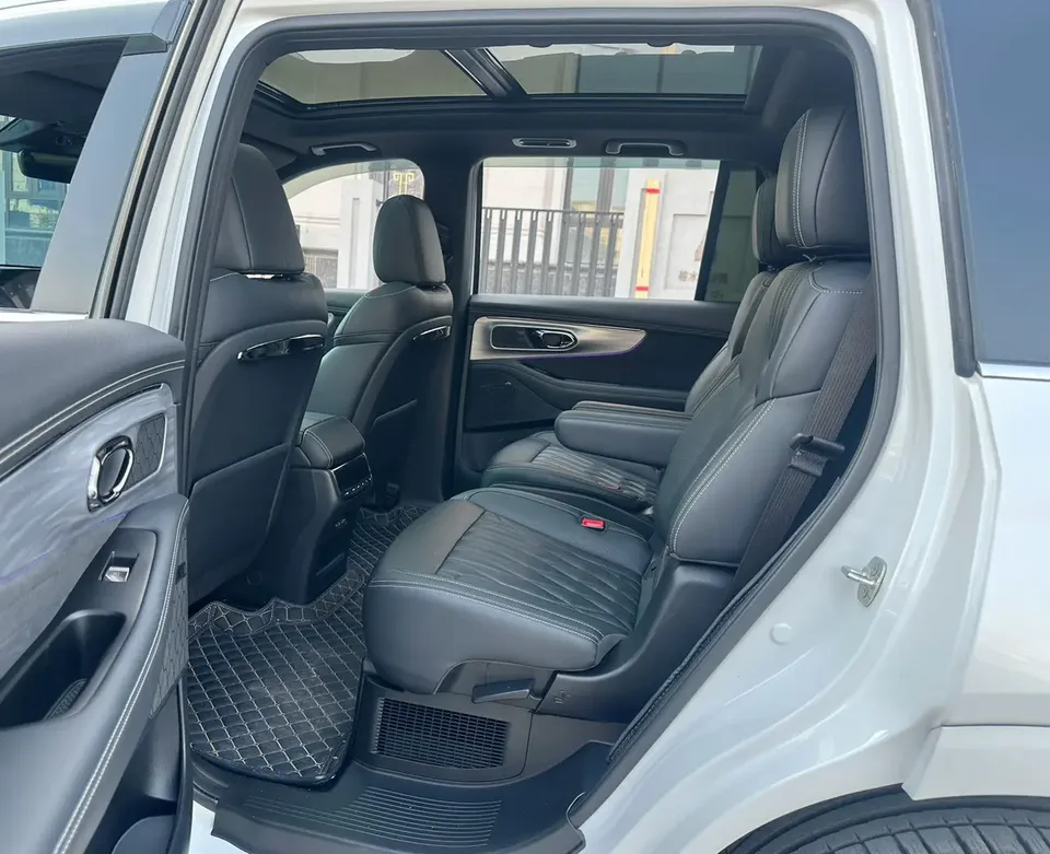 GAC Trumpchi GS8 Trumpchi GS8 2022 Trumpchi GS8 2022 Dual Engine Series 2.0TM Hybrid 2WD Premium Edition 7 Seaters 2023 — thumbnail 3