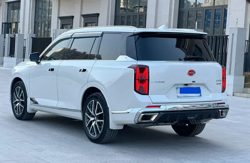 GAC Trumpchi GS8 Trumpchi GS8 2022 Trumpchi GS8 2022 Dual Engine Series 2.0TM Hybrid 2WD Premium Edition 7 Seaters 2023 — thumbnail 4