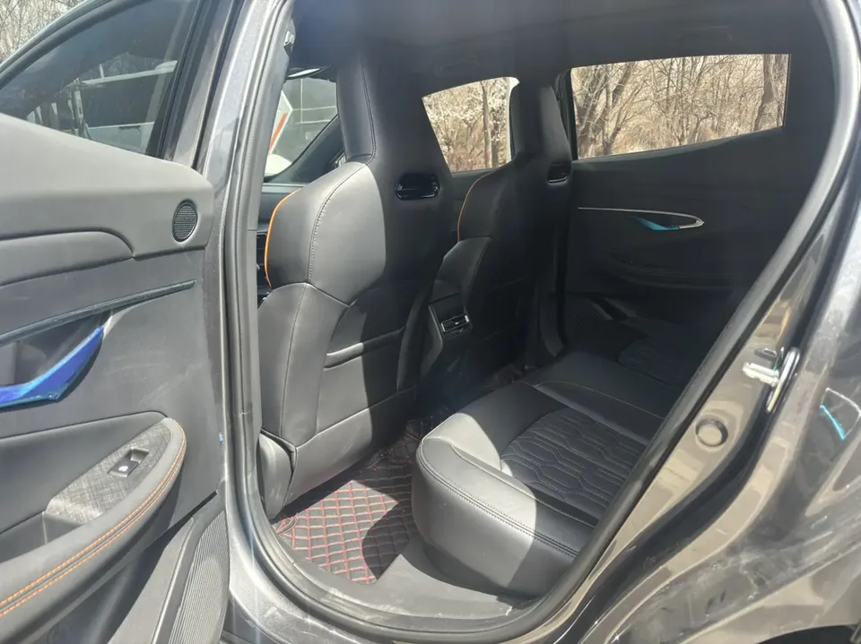 Changan UNI-T 1.5T Smart Pilot Edition 2022 — миниатюра 3