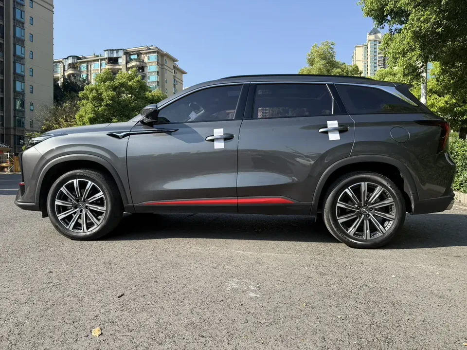 Changan CS75PLUS Second Generation 2.0T Automatic Premium Edition 2022 — миниатюра 4
