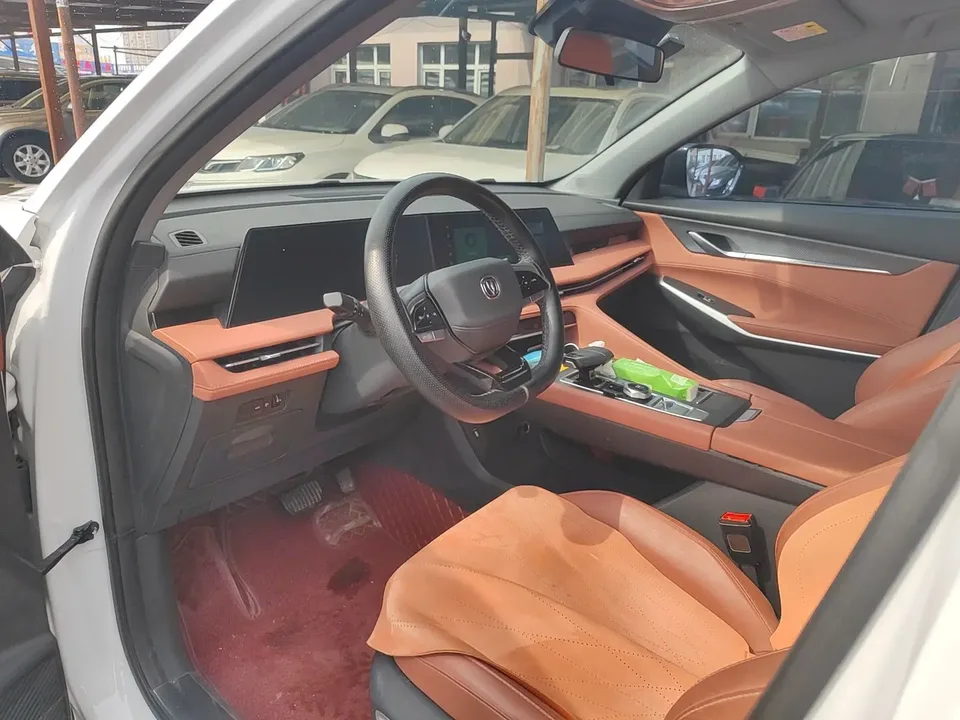 Changan CS75PLUS third generation champion version 1.5T automatic intelligent driving dynamic navigation model 2024 — миниатюра 3
