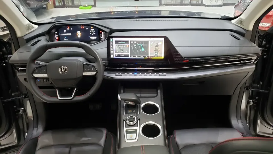 Changan CS55 Plus Changan CS55 PLUS 2022 Second Generation 1.5T DCT Premium Edition 2022 — миниатюра 3