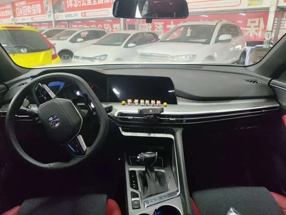 Changan CS35 Plus Enjoy Edition Blue Whale NE 1.4T DCT Luxury Edition 2023 — миниатюра 3
