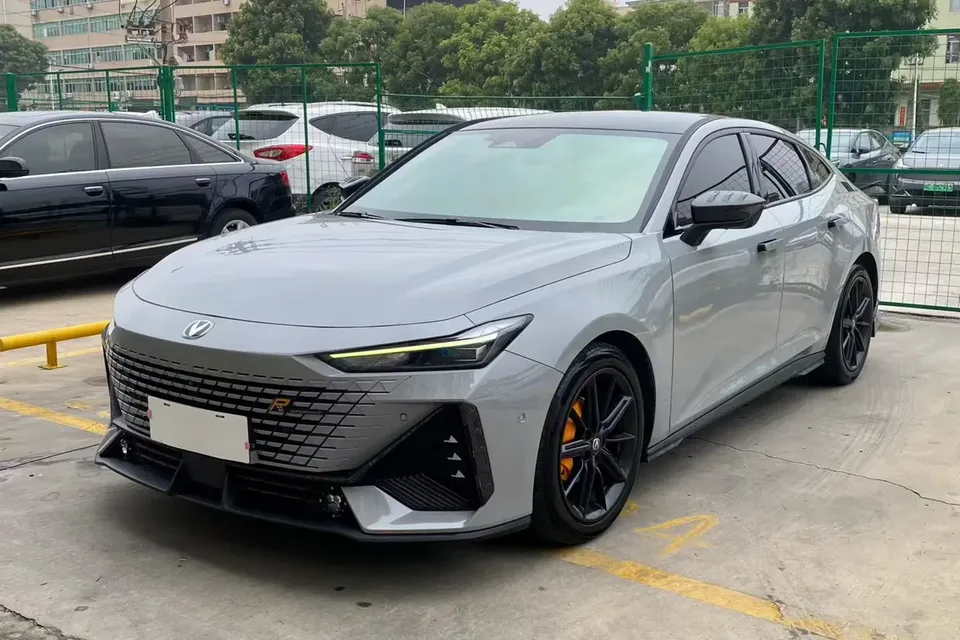 Changan UNI-V 2022
