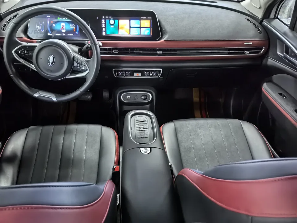 ORA Euler Good Cat GT Mulan Edition 401km luxury model 2024 — миниатюра 5