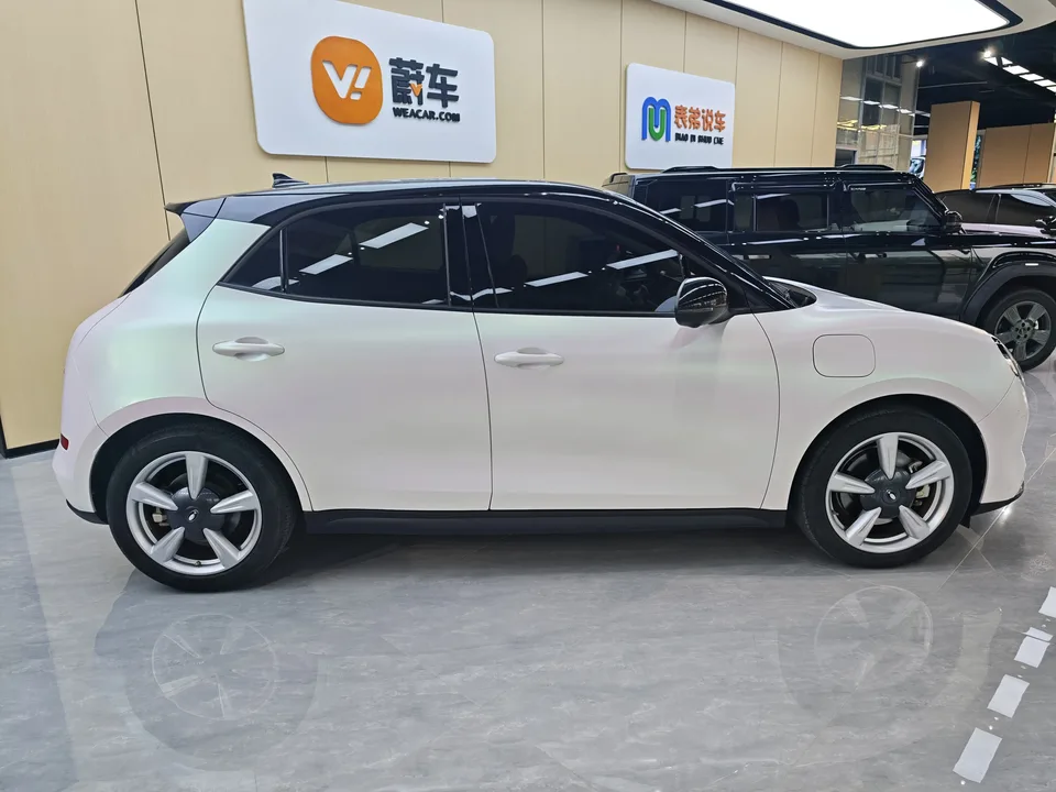 ORA Euler good cat Euler good cat 2023 401km standard range premium lithium iron phosphate 2023 — thumbnail 2