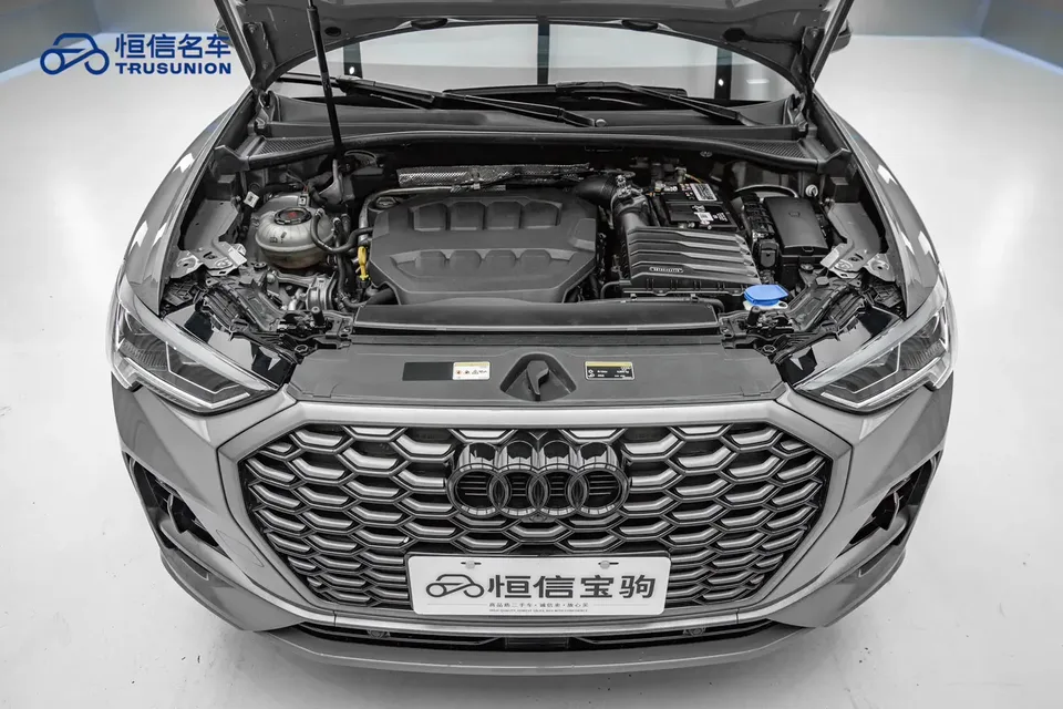 Audi Q3 SPORTBACK Audi Q3 Sportback 2024 40 TFSI Fashion Model 2024 — миниатюра 3