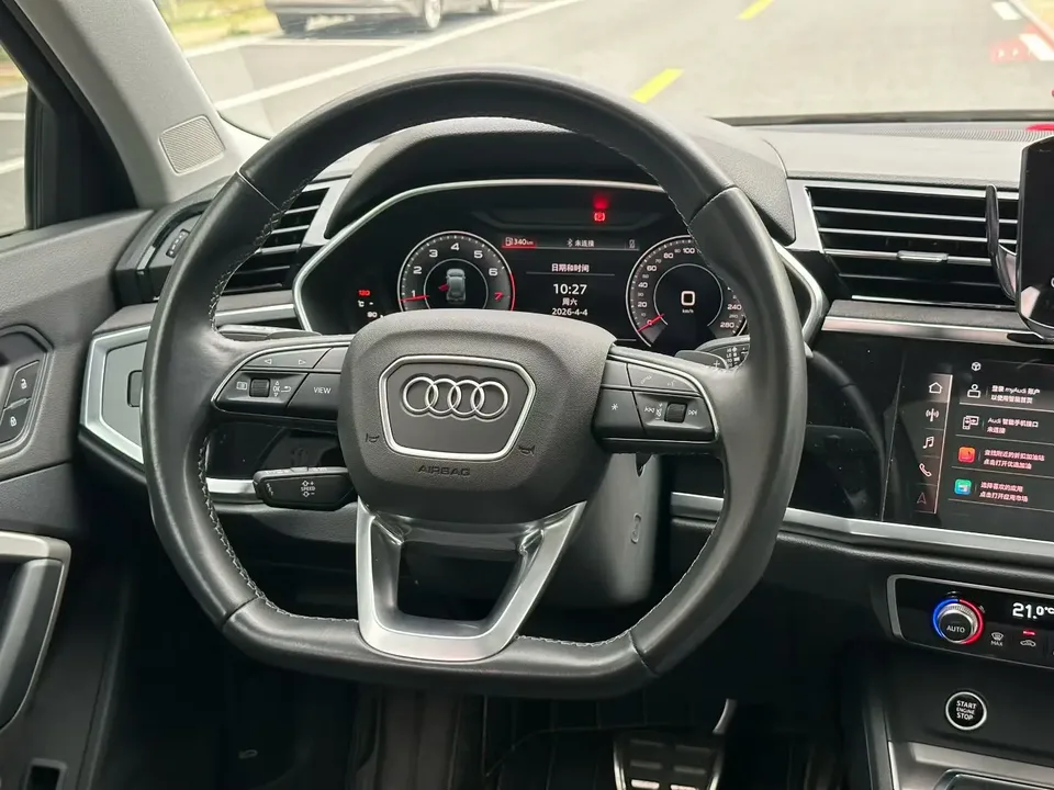 Audi Q3 Audi Q3 2022 40 TFSI Fashionable and Dynamic 2022 — миниатюра 5