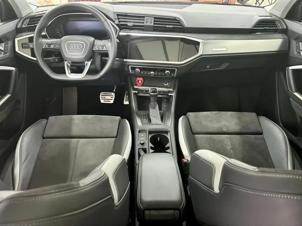 Audi Q3 Audi Q3 2022 35 TFSI Fashionable and Dynamic 2022 — миниатюра 4