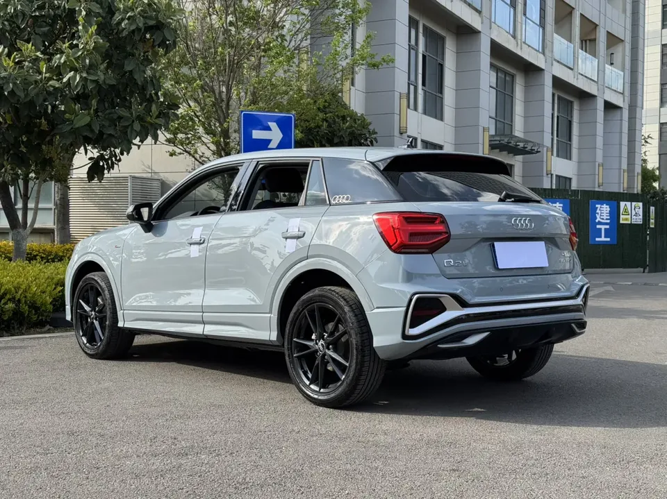Audi Q2L Audi Q2L 2024 35 TFSI Fashionable and Elegant 2024 — миниатюра 2